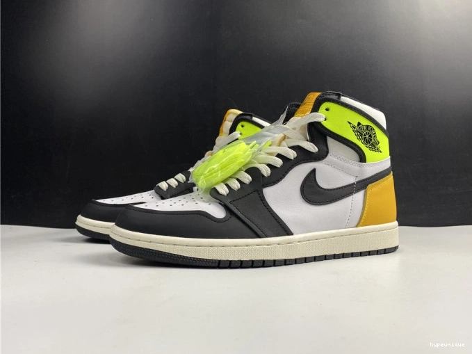 HYPE 555088-118 'VOLT HIGH OG JORDAN GOLD' 1 RETRO AIR 0717